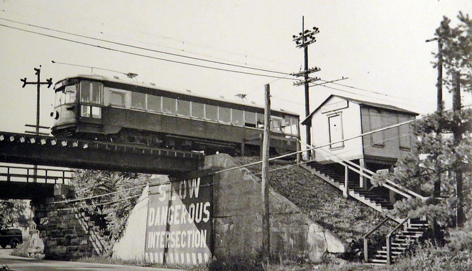 Trolley over Sumneytown Pike